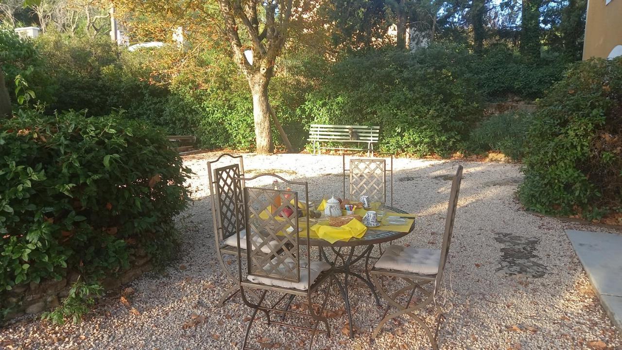 La Maison Ocre Rochegude  Εξωτερικό φωτογραφία